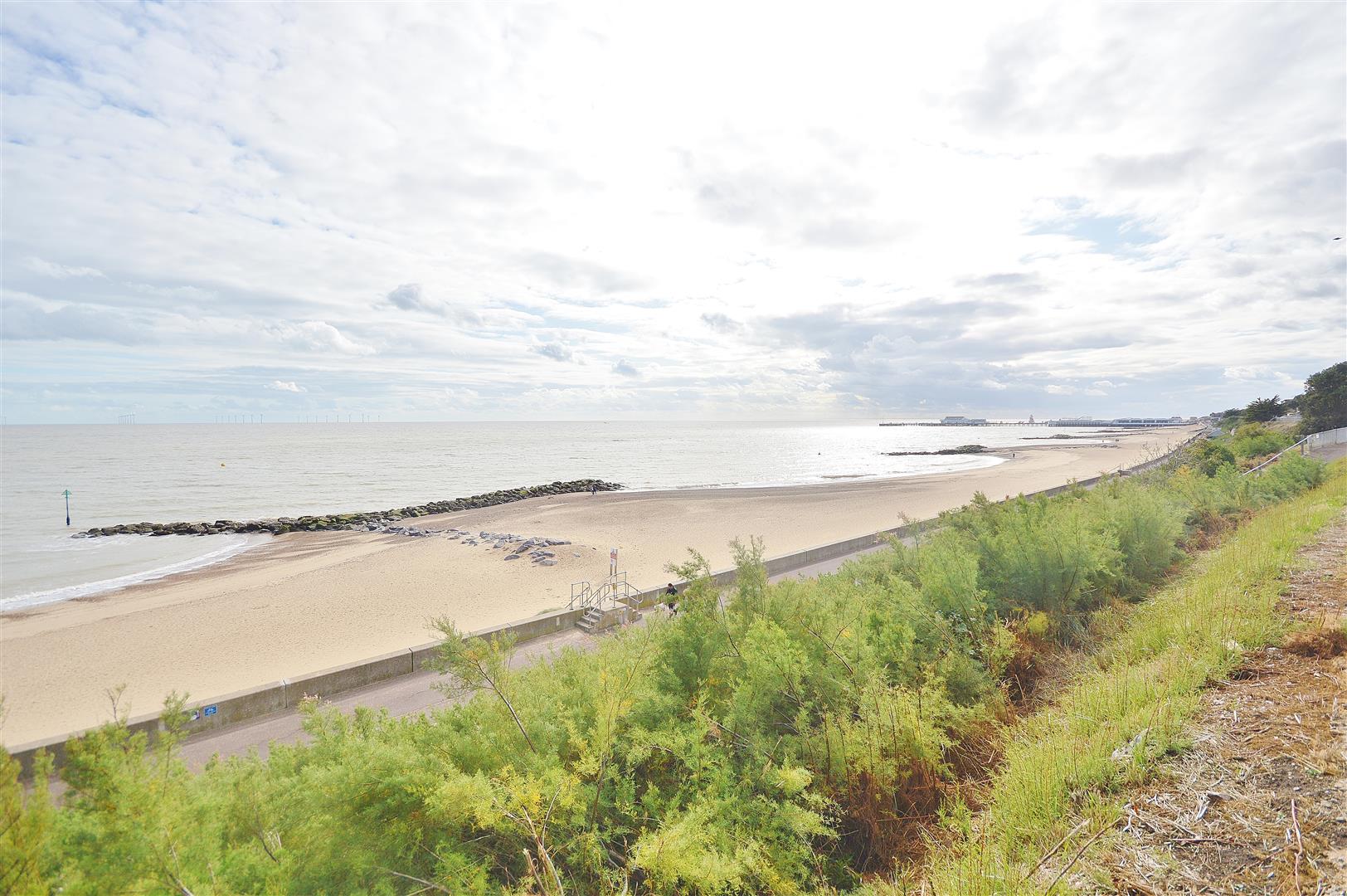 Marine Parade East, ClactonOnSea Sheen's